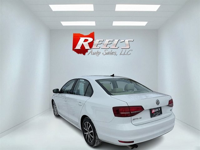 Used 2017 Volkswagen Jetta SE image 25