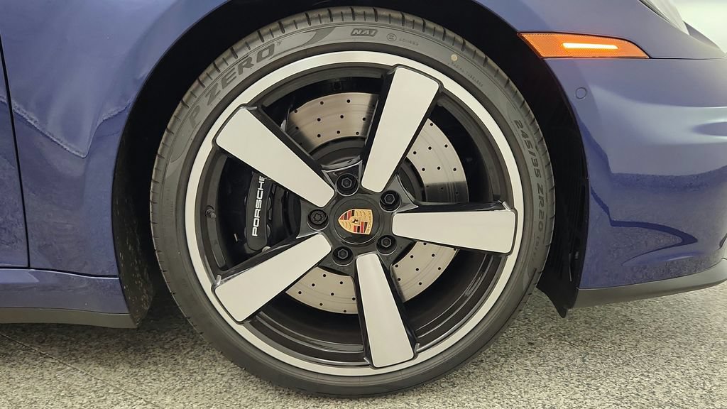 Used 2026 Porsche 911 Targa 4S AWD/4WD image 36