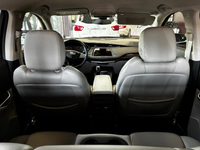 Used 2019 Cadillac XT4 Premium Luxury image 13