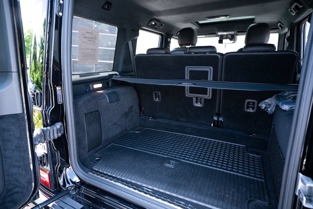Used 2025 Mercedes-Benz G 580 w/ EQ Technology image 44