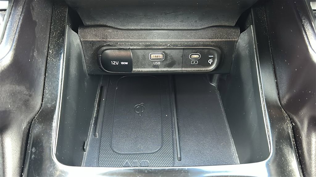 Used 2025 Kia Telluride S FWD image 27