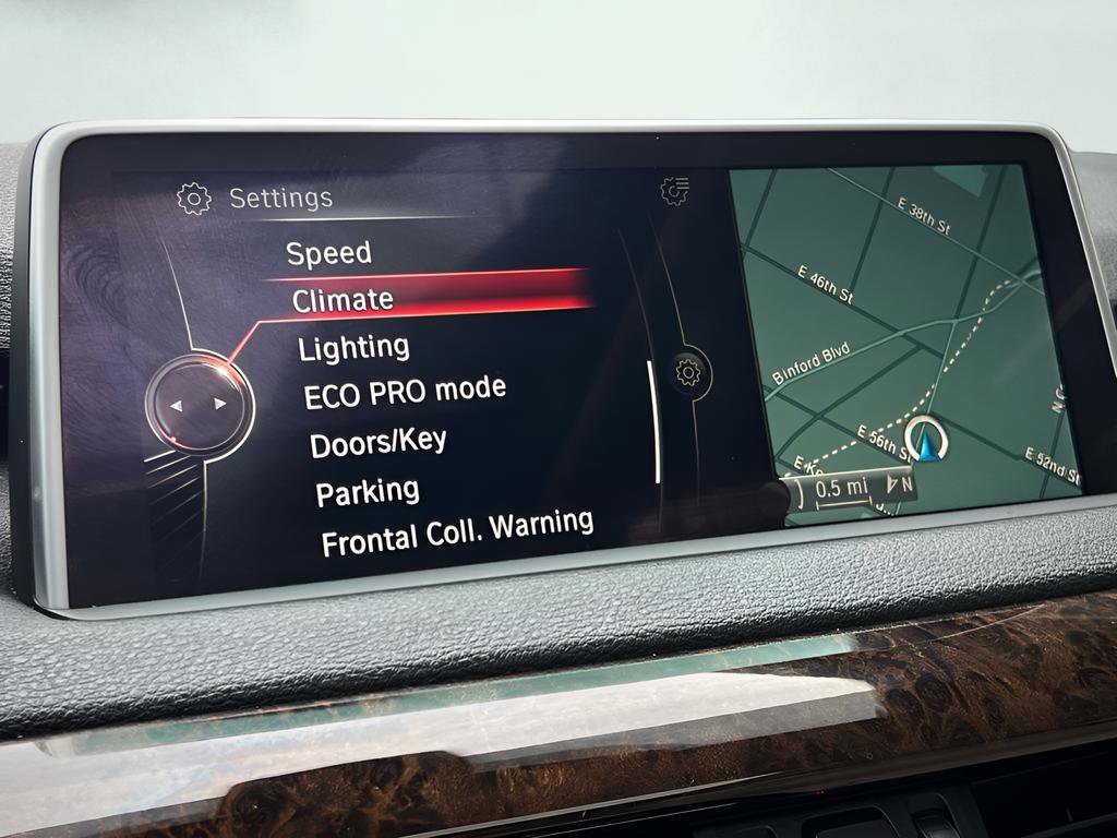 Used 2015 BMW X5 xDrive35d image 57