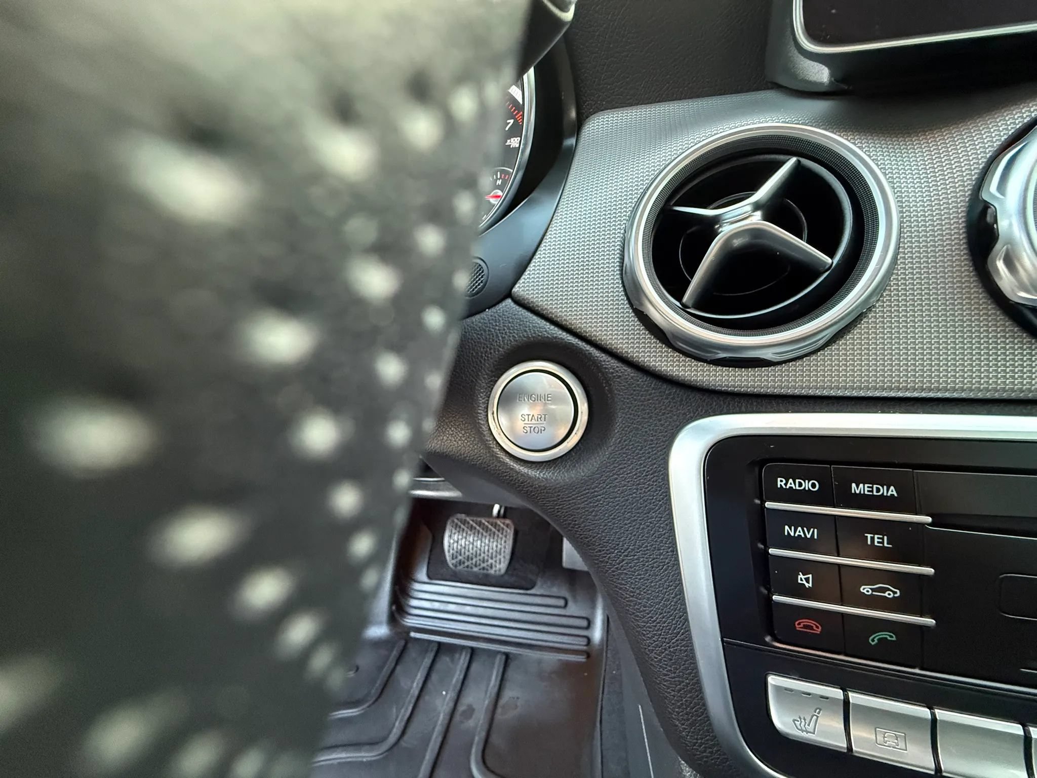 Used 2019 Mercedes-Benz GLA 250 4MATIC image 29
