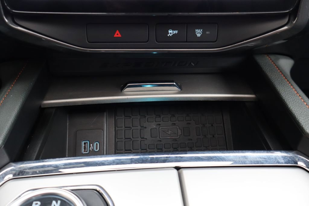 Used 2022 Ford Expedition Timberline AWD/4WD image 33