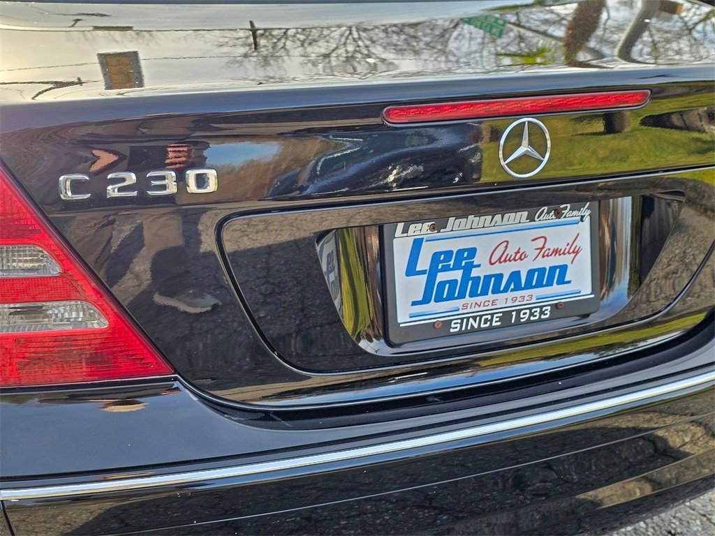 Used 2006 Mercedes-Benz C 230 Sedan image 28