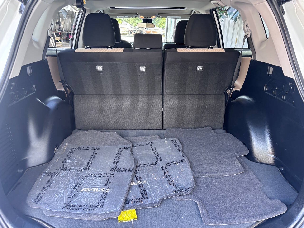 Used 2017 Toyota RAV4 XLE w/ Plus Special Value Package FWD image 27