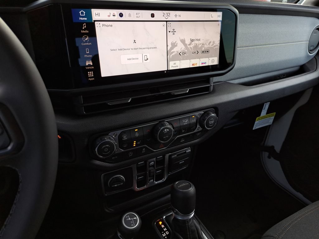 New 2026 Jeep Gladiator Sport AWD/4WD image 6