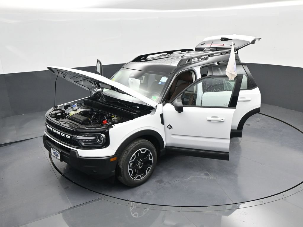 New 2025 Ford Bronco Sport Outer Banks w/ Outer Banks Tech Package+ image 58