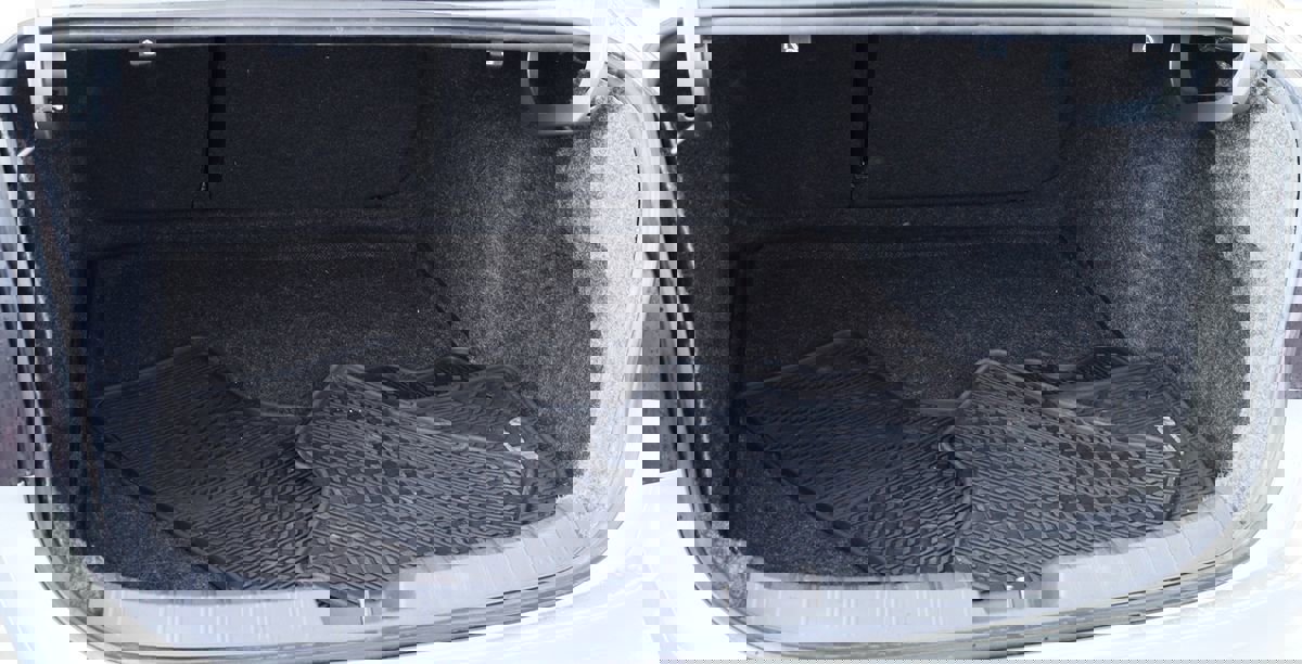 Used 2023 Volkswagen Jetta SE image 25