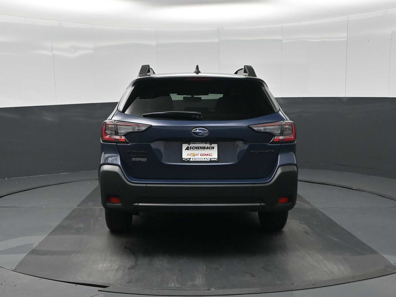 Used 2025 Subaru Outback Onyx Edition image 8