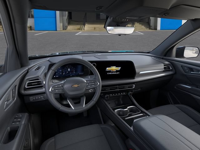 New 2026 Chevrolet Traverse LT w/ Driver Confidence Package AWD/4WD image 15