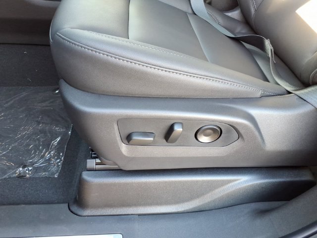 New 2027 Chevrolet Tahoe LT w/ Comfort Package AWD/4WD image 7