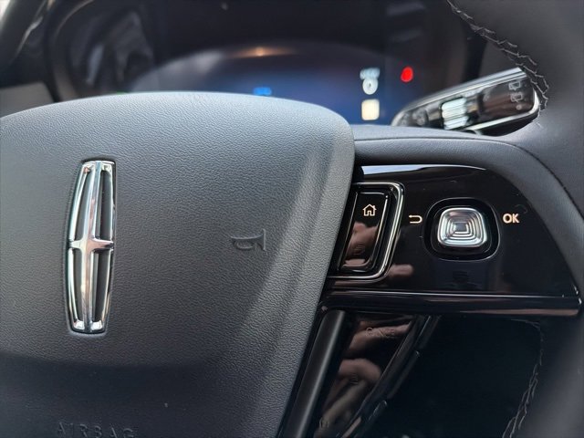 New 2026 Lincoln Corsair Premiere image 15