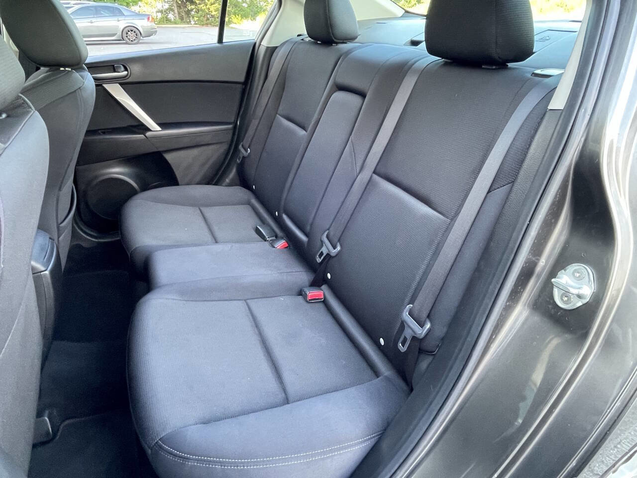 Used 2010 MAZDA MAZDA3 s Sport image 29