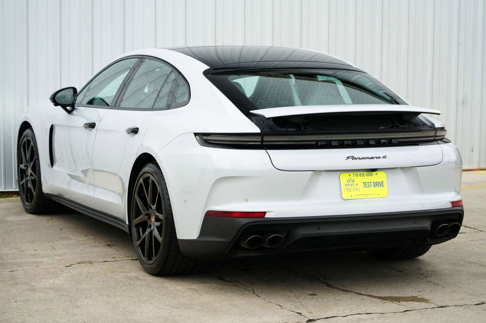 Used 2024 Porsche Panamera 4 w/ Premium Package image 54