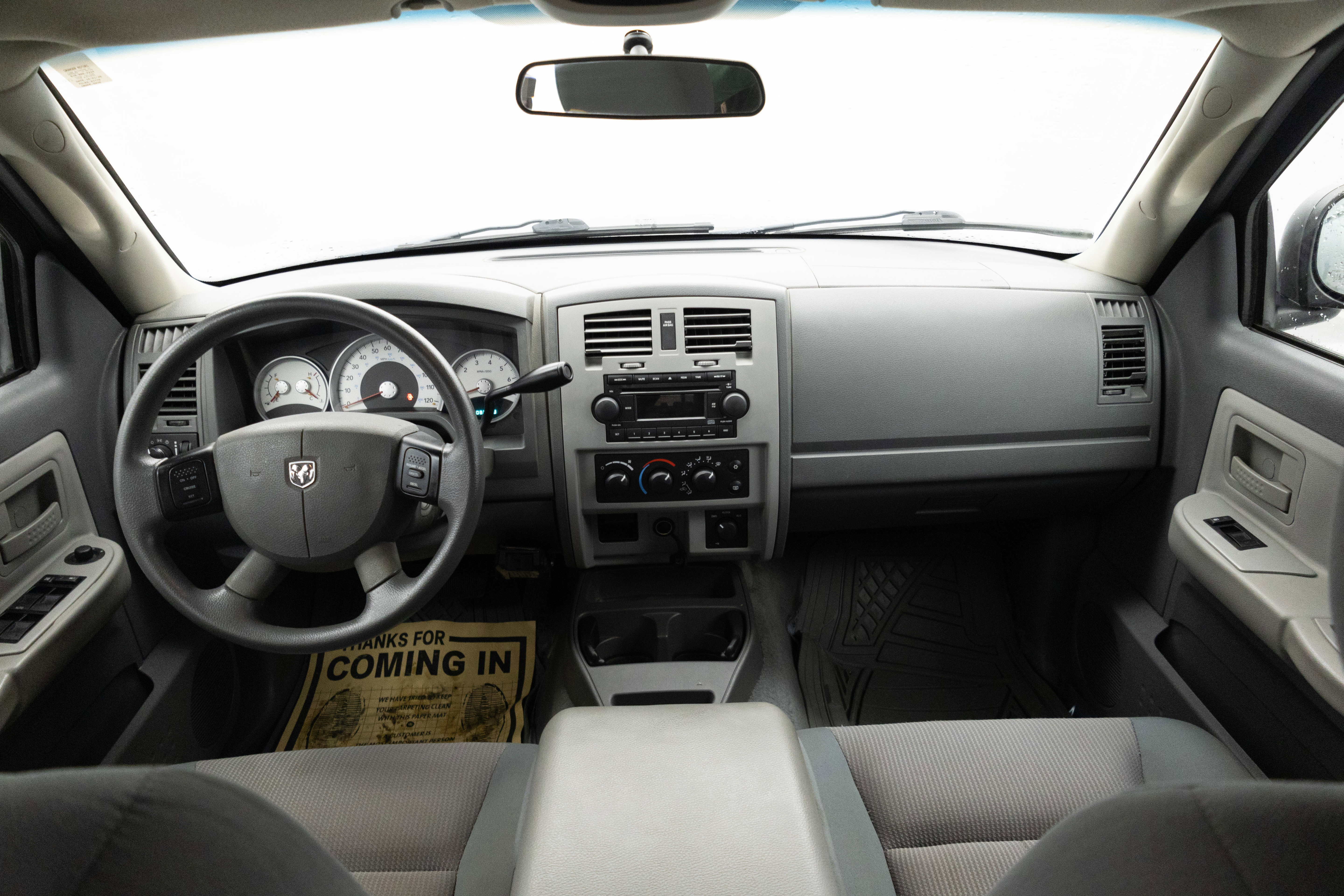 Used 2005 Dodge Dakota SLT AWD/4WD image 2