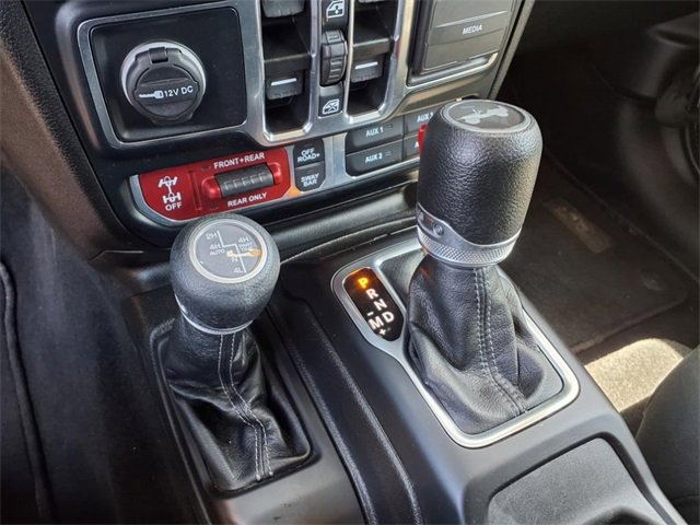 Used 2024 Jeep Wrangler Unlimited Rubicon 4xe image 22