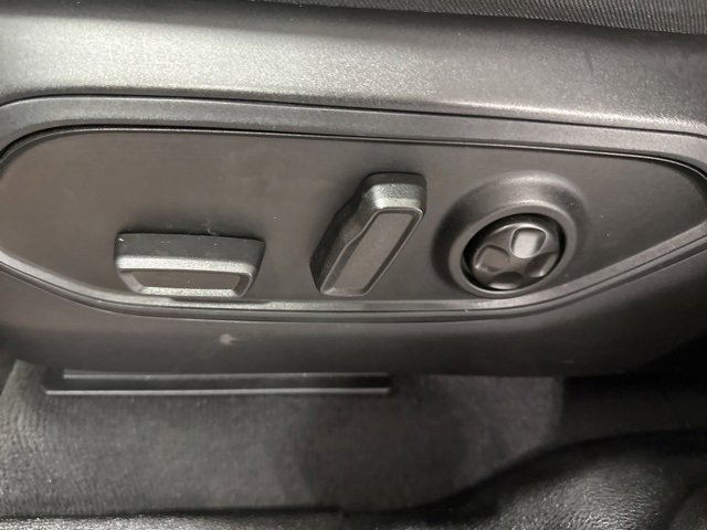 Used 2024 Jeep Grand Cherokee Altitude image 24