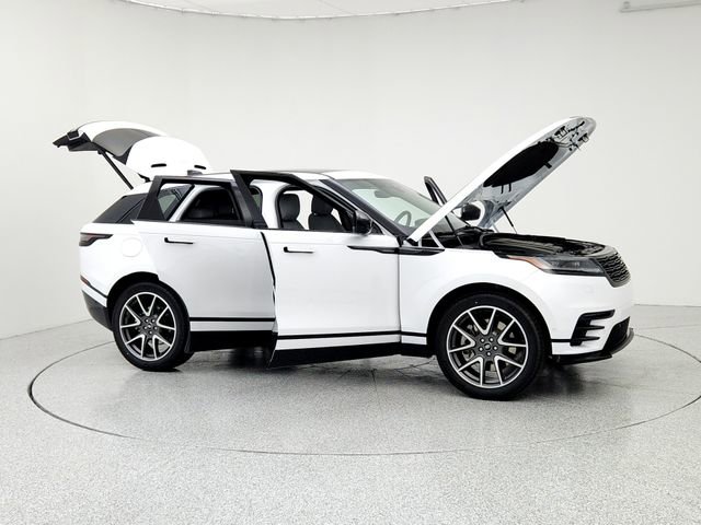 New 2026 Land Rover Range Rover Velar Dynamic SE image 10