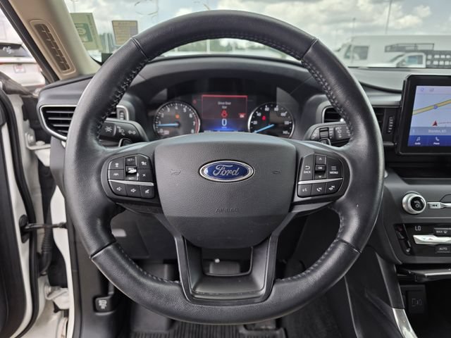 Certified 2020 Ford Explorer XLT w/ Equipment Group 202A AWD/4WD image 24