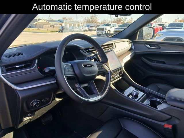 New 2025 Jeep Grand Cherokee Limited image 10