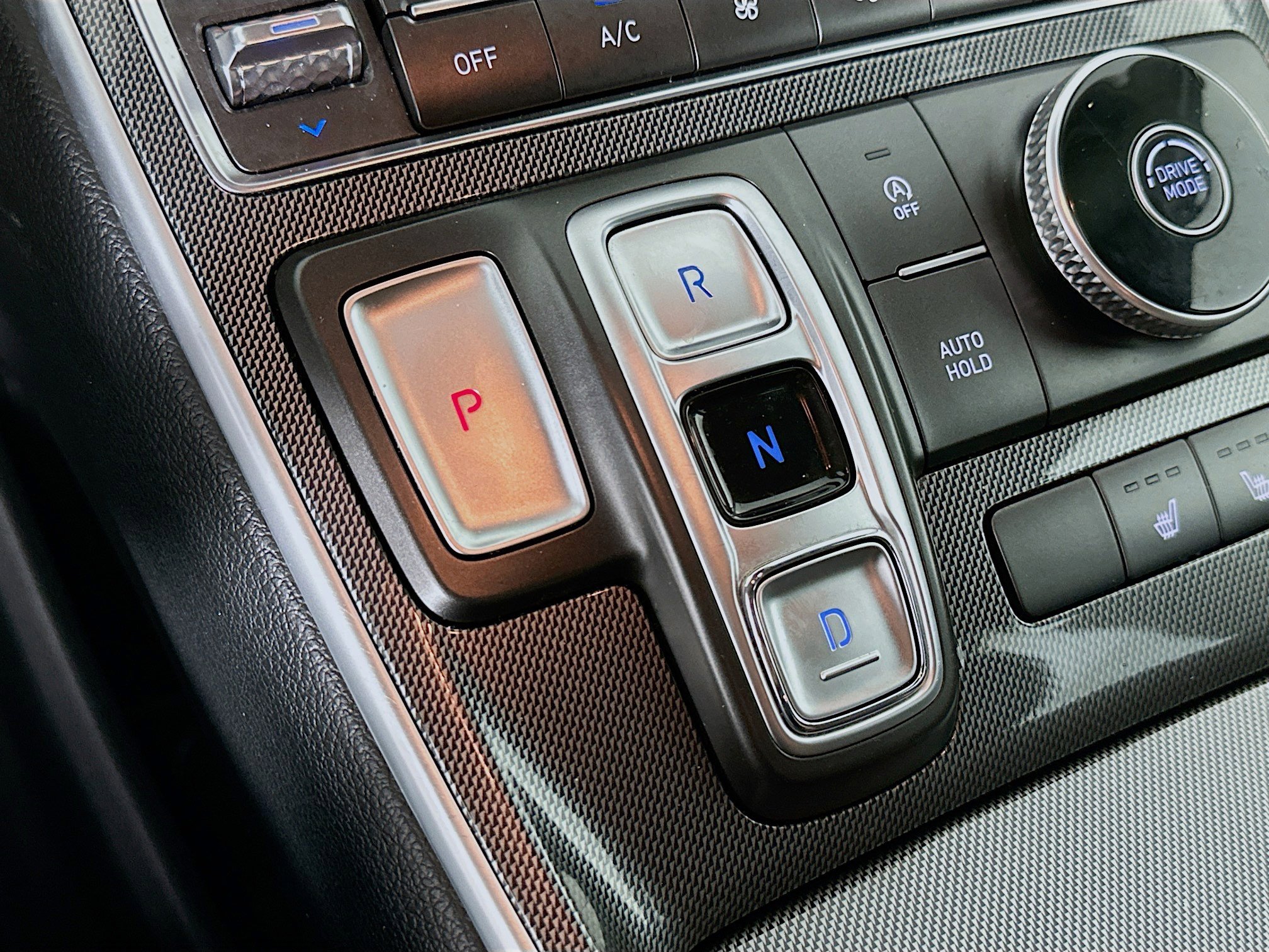 Used 2023 Hyundai Santa Fe SEL image 25