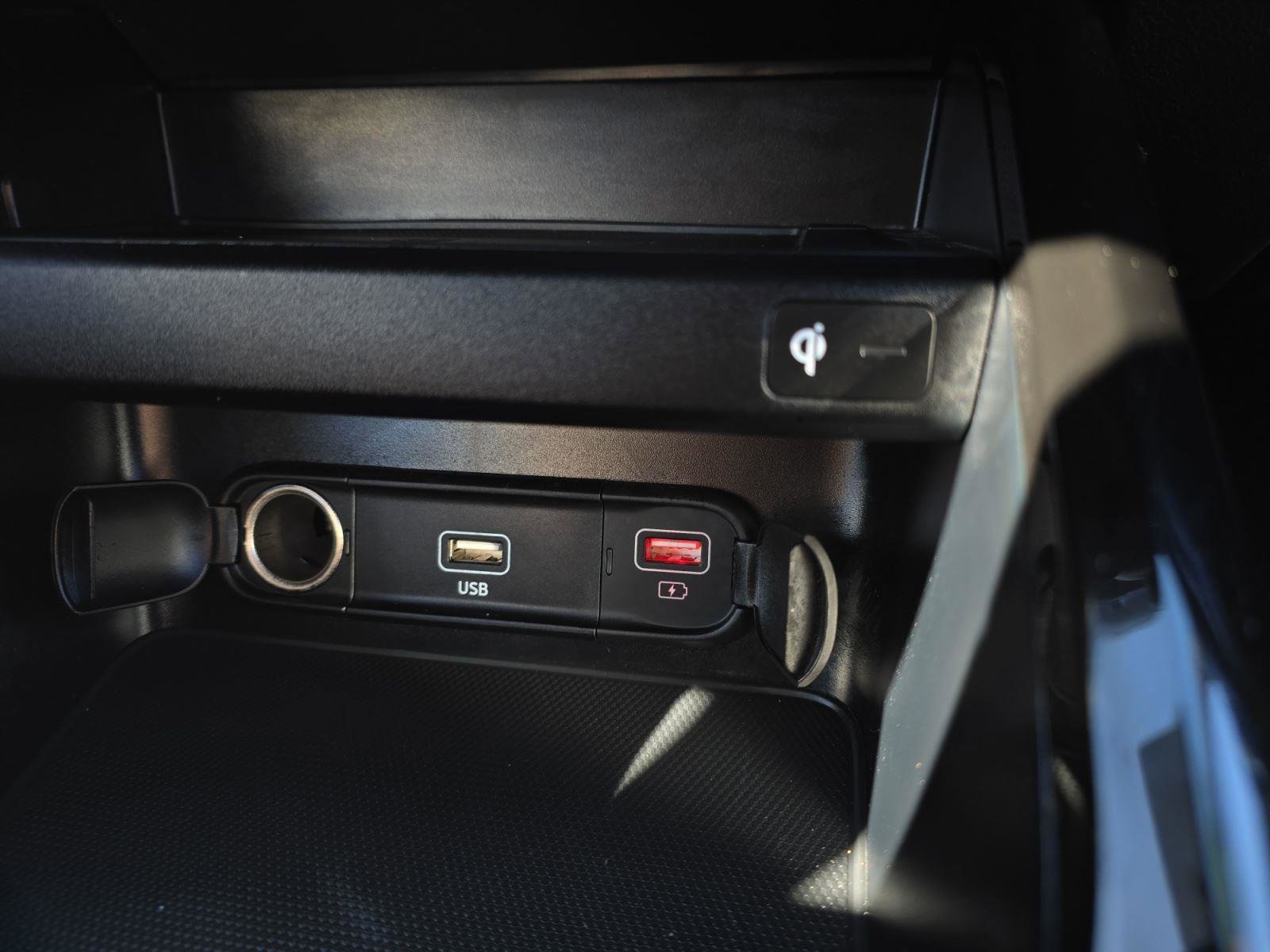 Used 2024 Kia Forte GT-Line w/ GT-Line Premium Package image 24