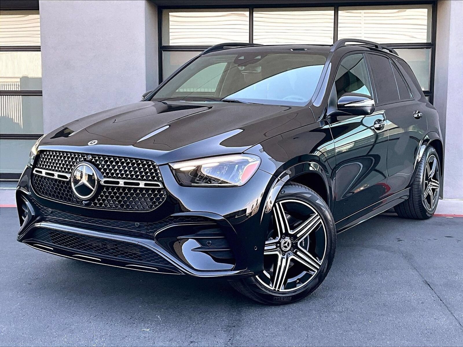 Used 2026 Mercedes-Benz GLE 450 4MATIC w/ Driver Assistance Package