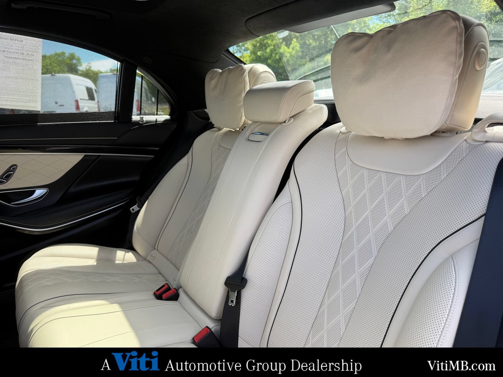 Used 2019 Mercedes-Benz S 560 4MATIC Sedan image 23