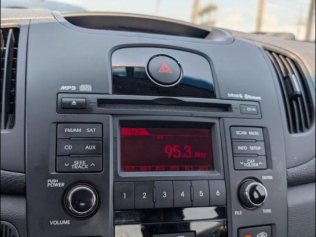 Used 2010 Kia Forte EX FWD image 11