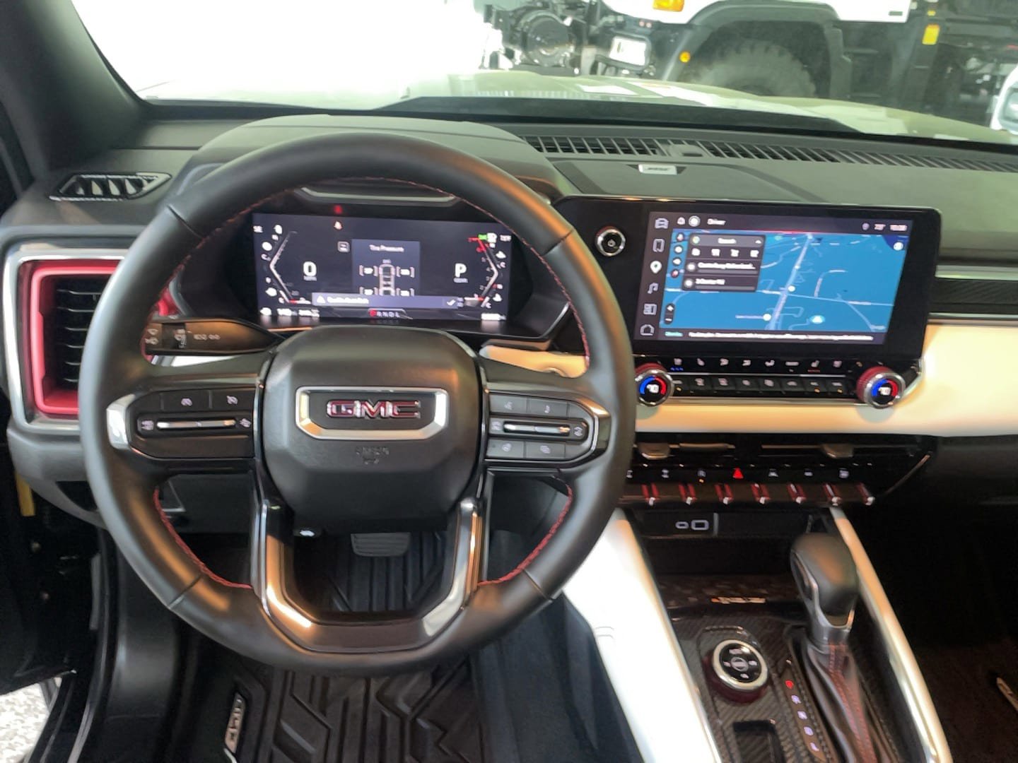 Used 2024 GMC Canyon AT4X w/ AT4X AEV Edition AWD/4WD image 14