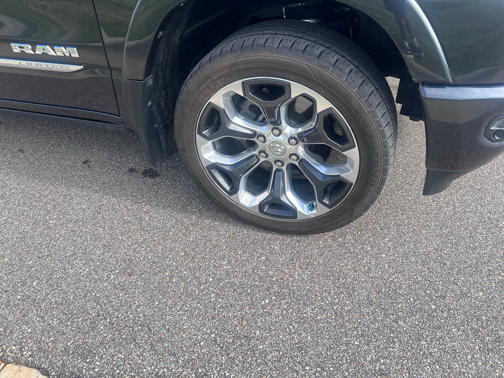 Used 2019 RAM 1500 Limited AWD/4WD image 28