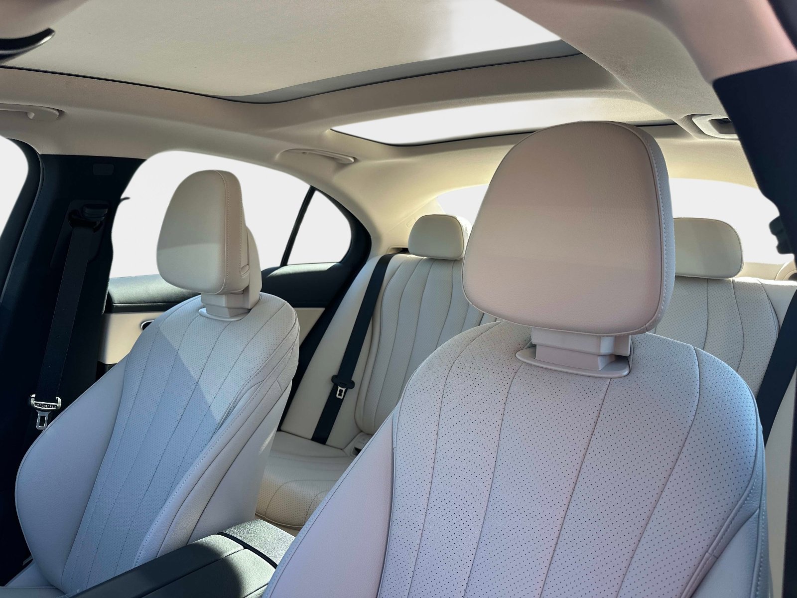 New 2026 Mercedes-Benz E 350 Sedan image 19