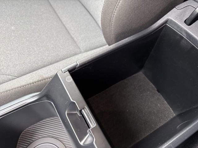 Used 2025 Kia K4 LXS image 26