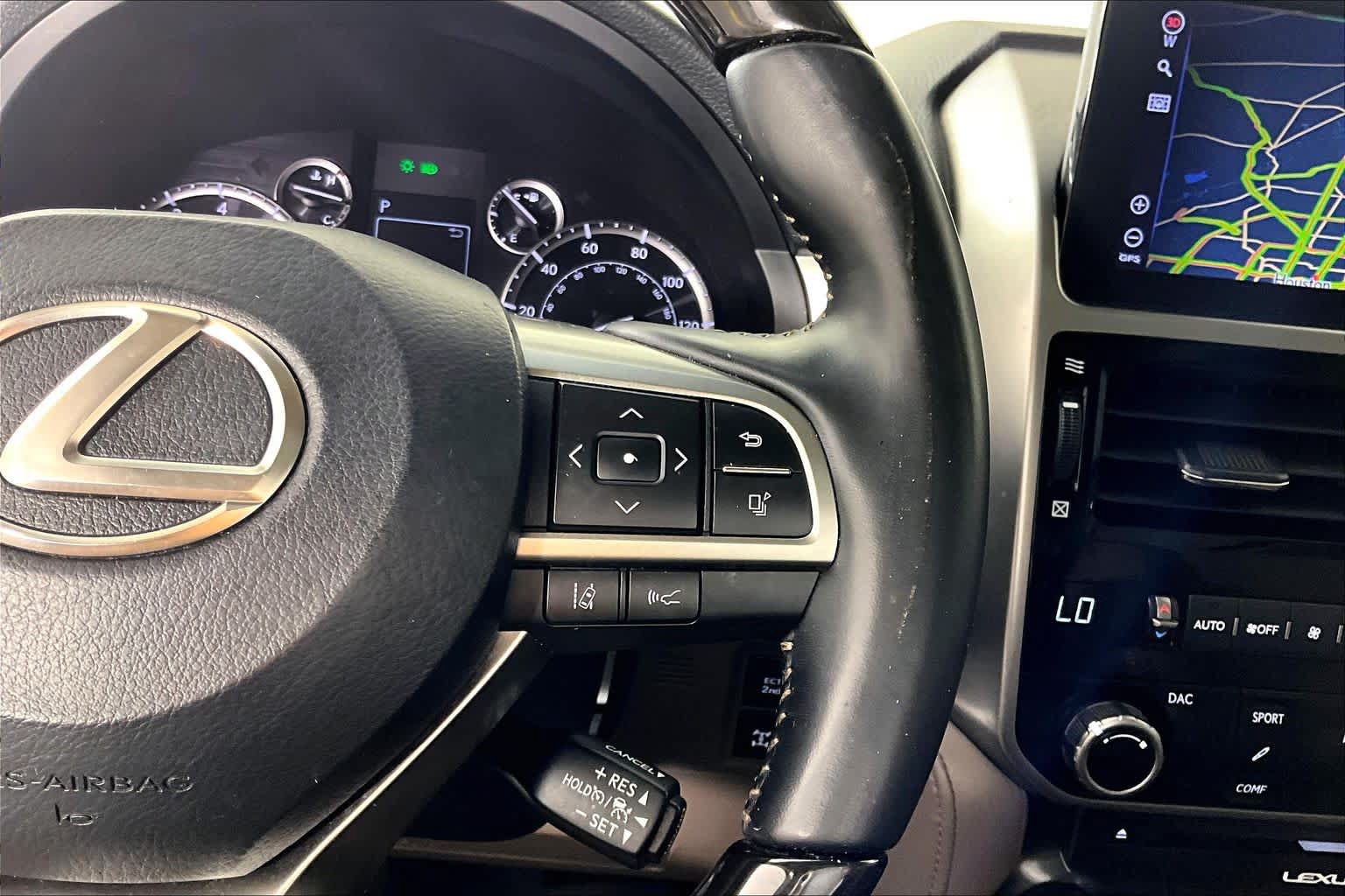 Used 2022 Lexus GX 460 Luxury w/ Accessory Package AWD/4WD image 23
