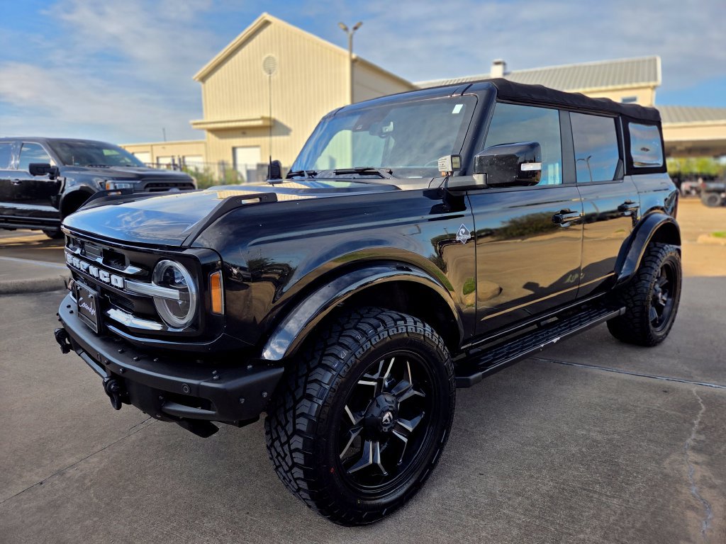 Used 2021 Ford Bronco Outer Banks AWD/4WD image 1