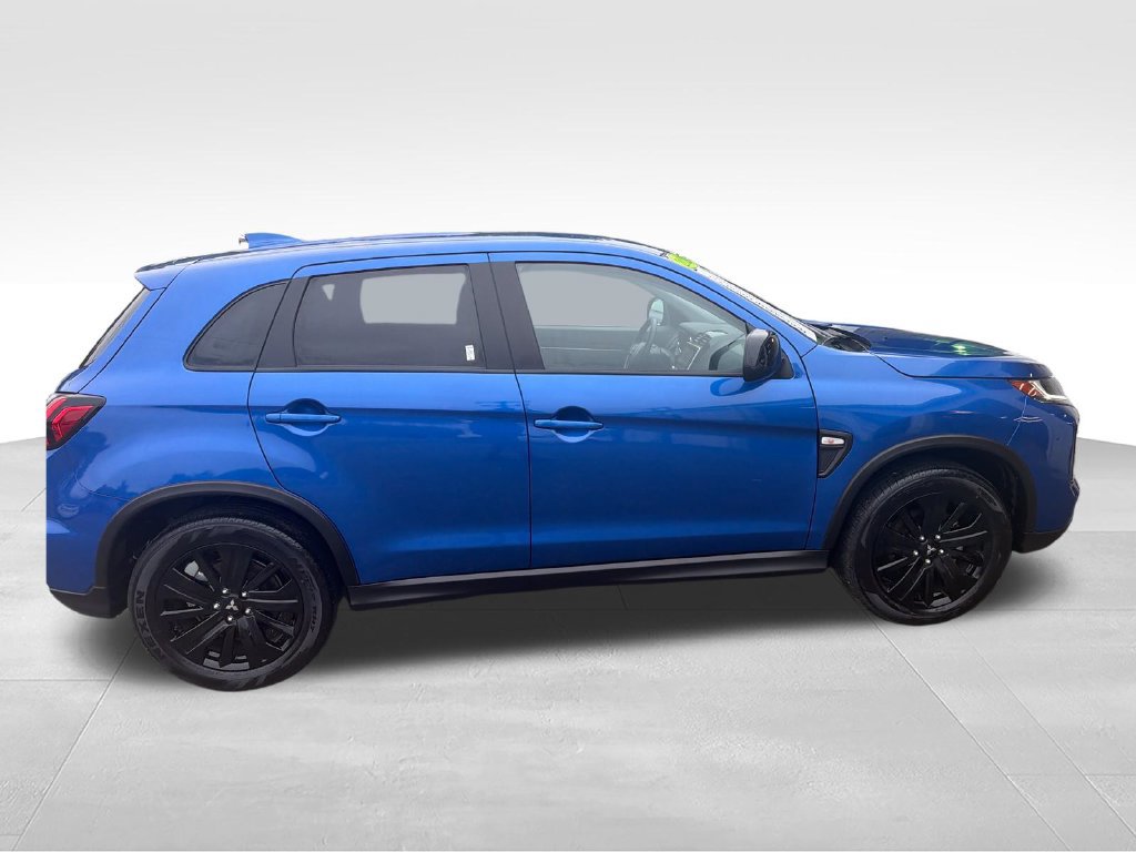 Used 2026 Mitsubishi Outlander Sport LE AWD/4WD image 6