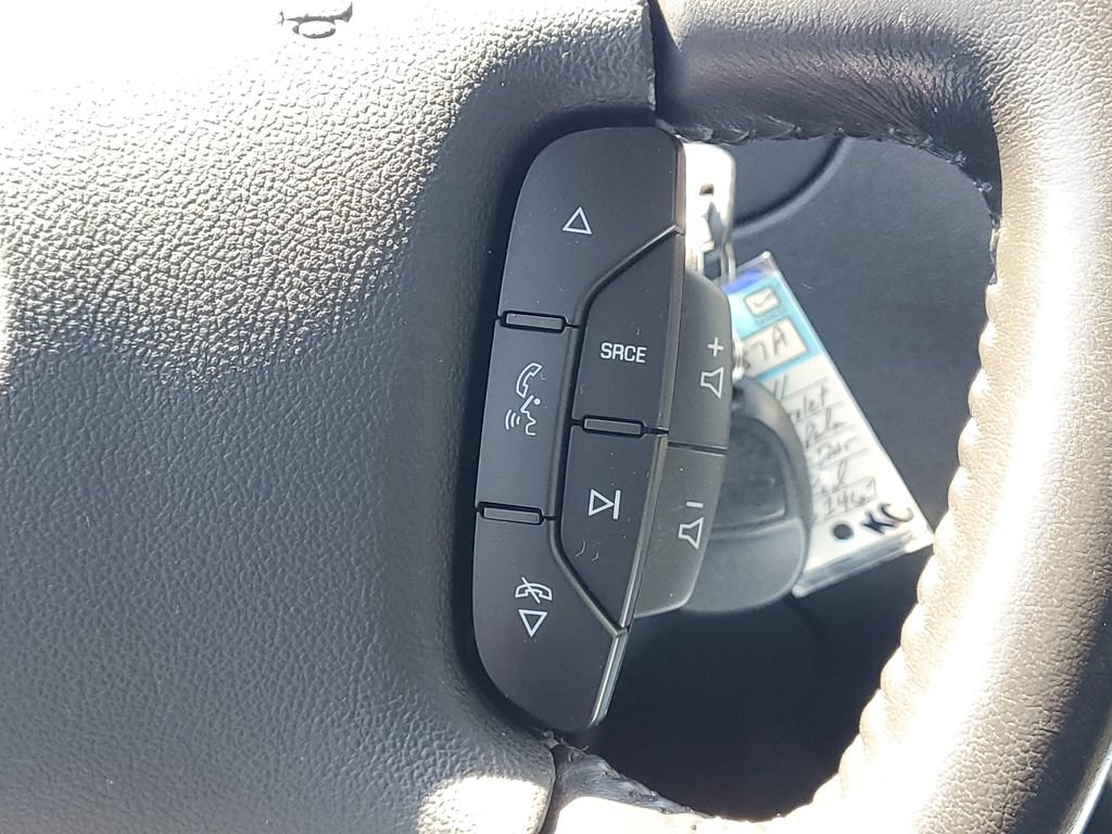 Used 2011 Chevrolet Impala LT w/ Luxury Edition Package FWD image 20