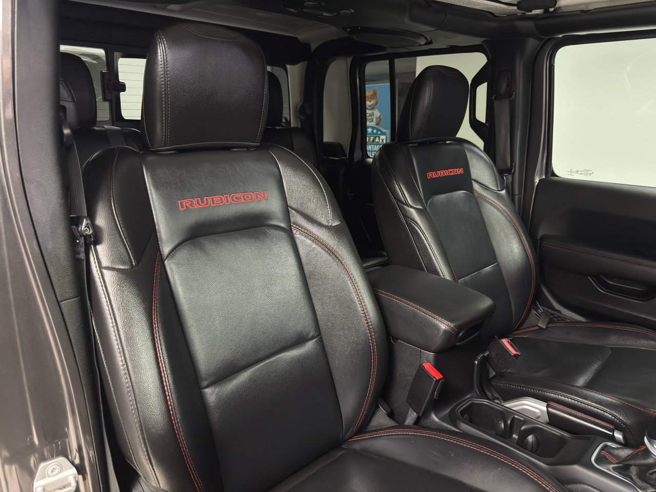 Used 2021 Jeep Gladiator Rubicon AWD/4WD image 12
