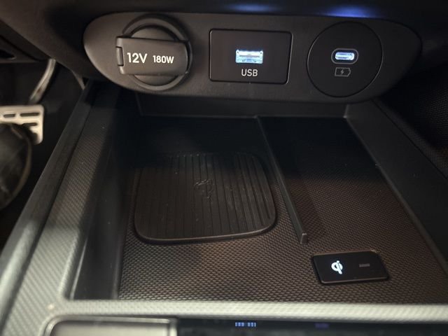 Used 2025 Hyundai Elantra SEL FWD image 18