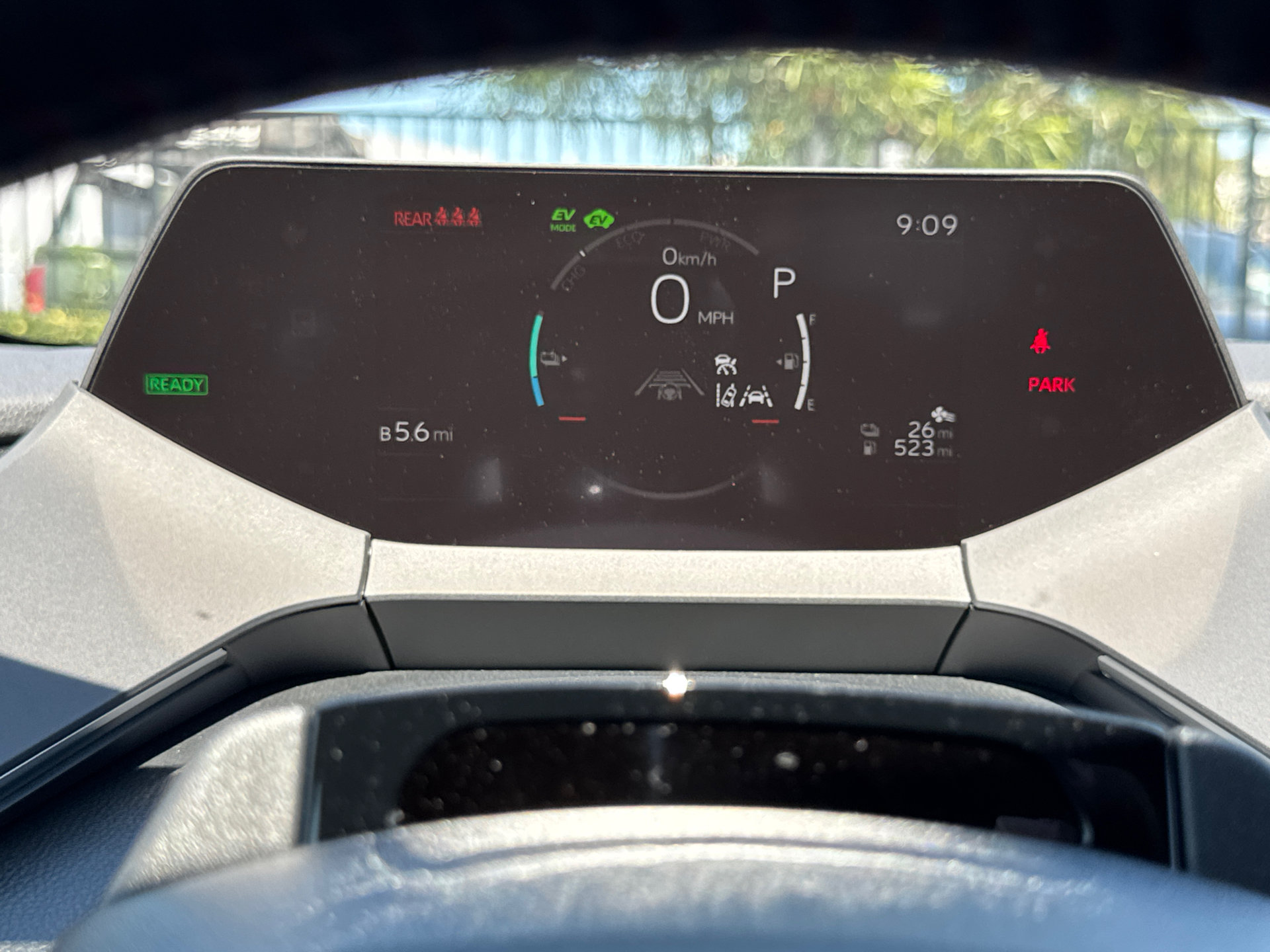 New 2027 Toyota Prius Plug-In Hybrid FWD image 32