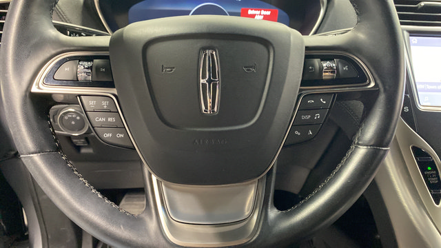 Used 2020 Lincoln Nautilus Premier w/ Equipment Group 101A AWD/4WD image 16