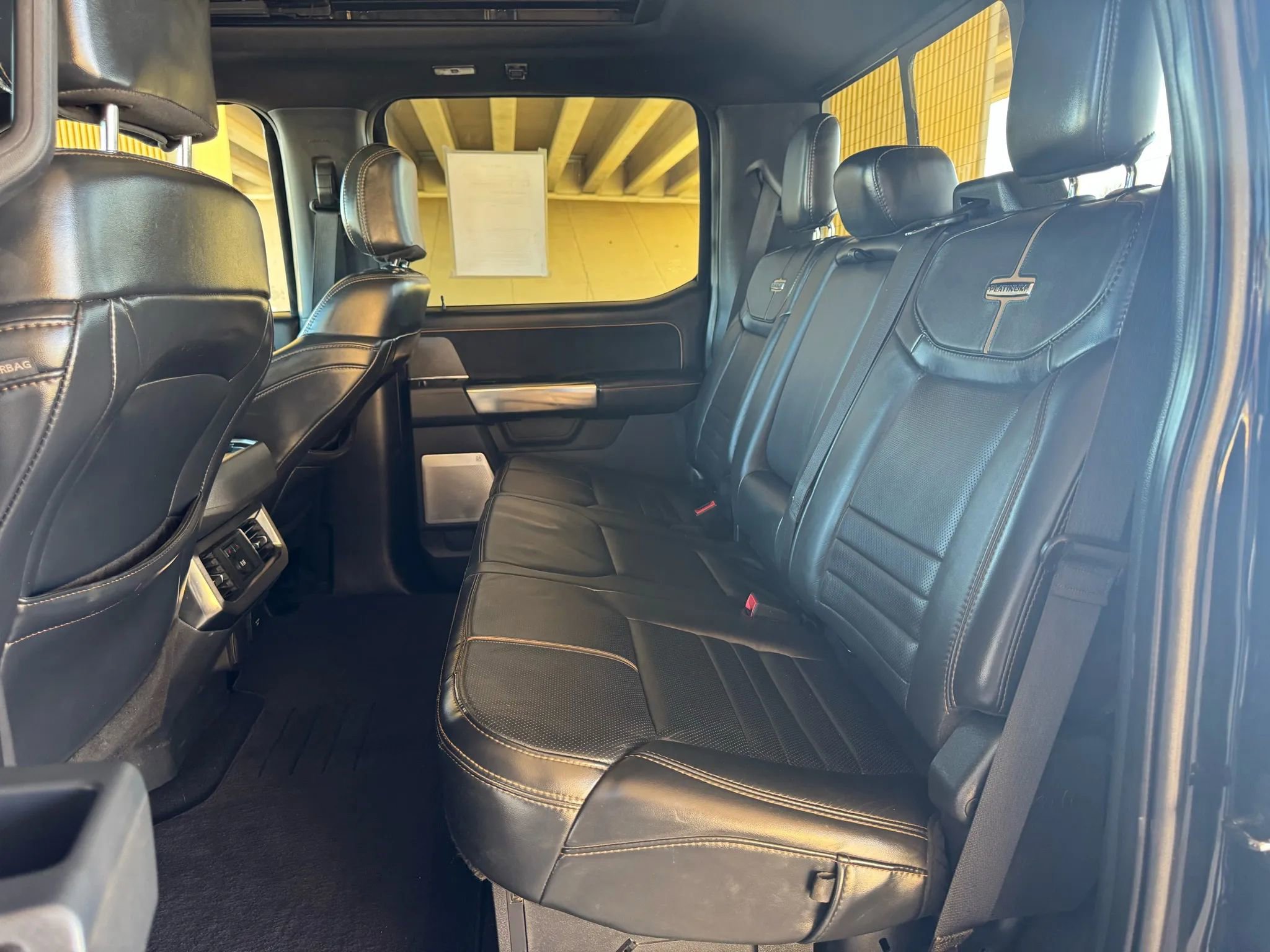 Used 2024 Ford F350 Platinum image 13