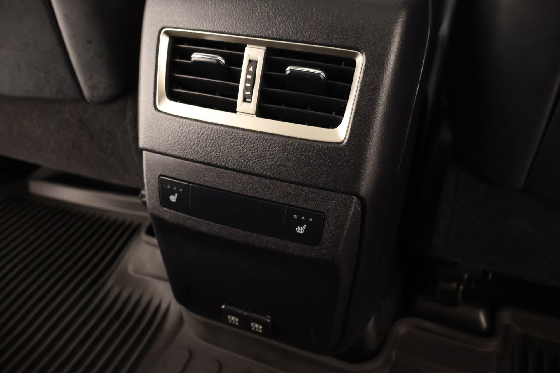 Used 2022 Lexus RX 450h AWD w/ Luxury Package image 15