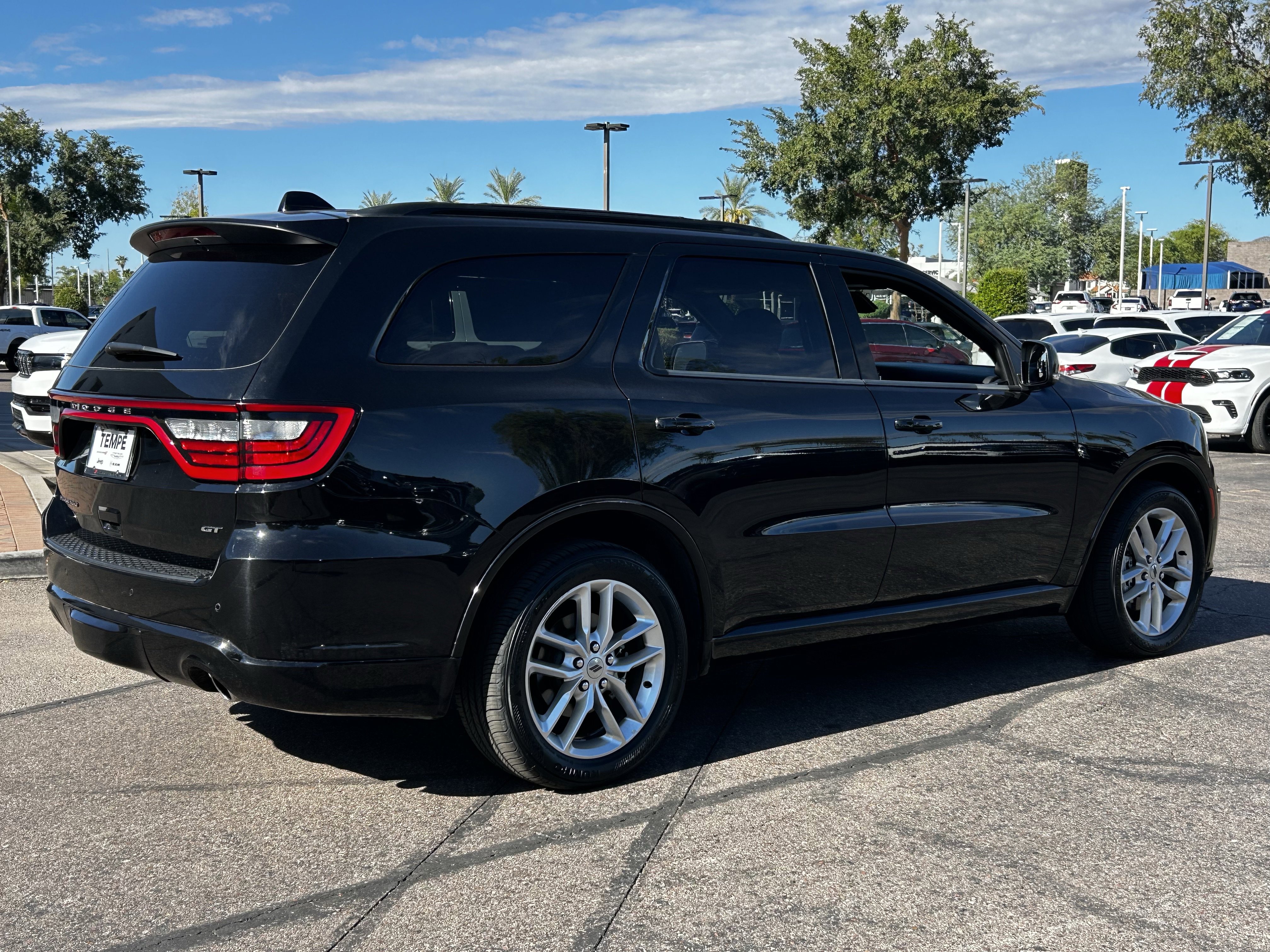 Certified 2024 Dodge Durango GT image 7