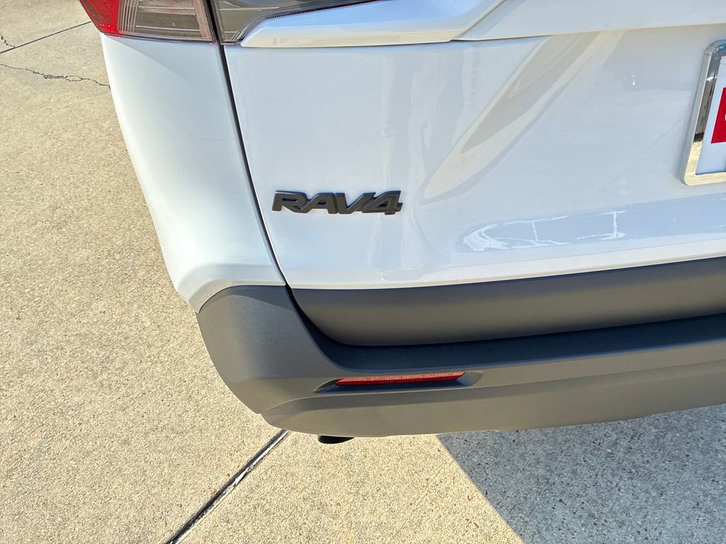 New 2025 Toyota RAV4 XLE image 6