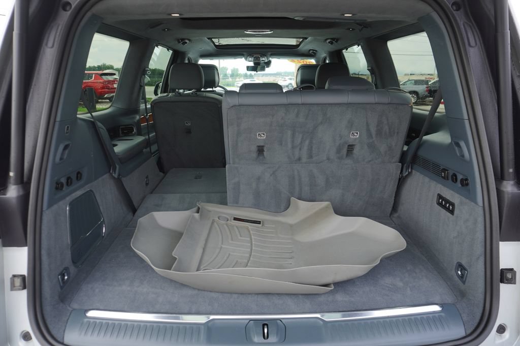 Used 2022 Jeep Grand Wagoneer Series II w/ Convenience Group III AWD/4WD image 38