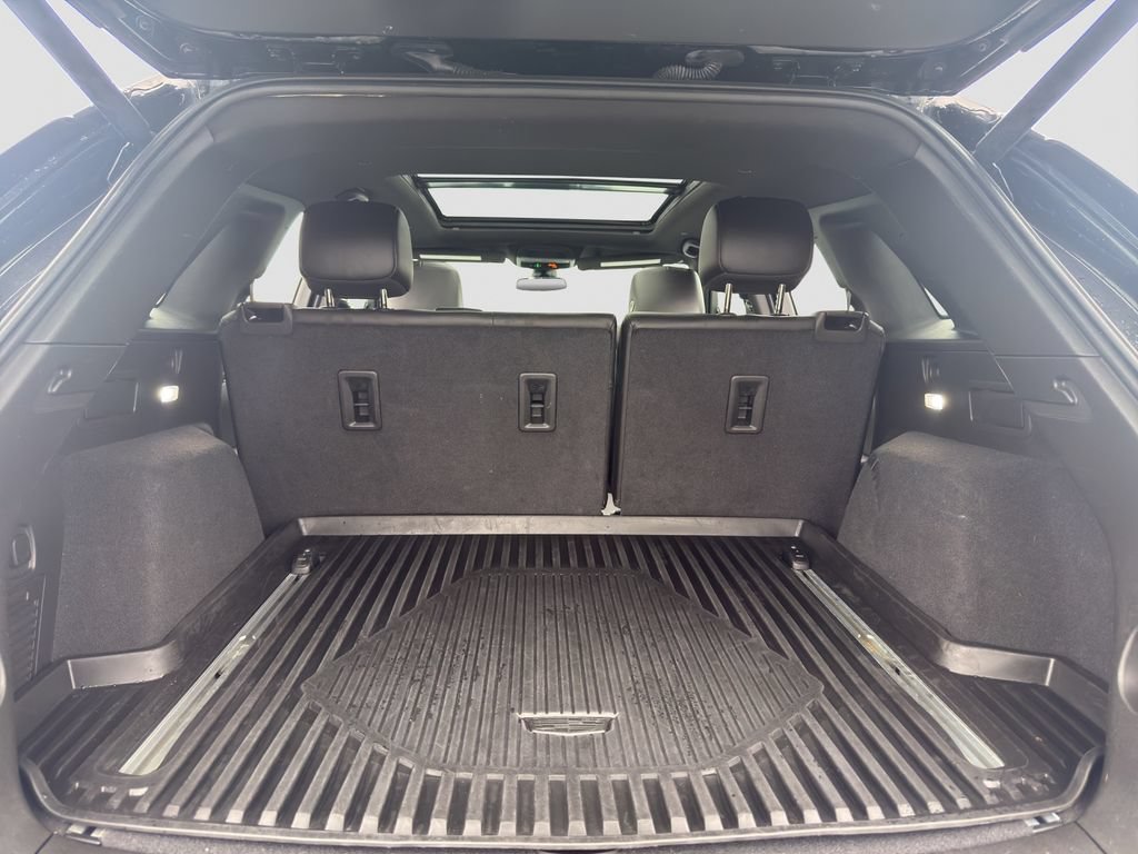 Used 2020 Cadillac XT5 Premium Luxury AWD/4WD image 27