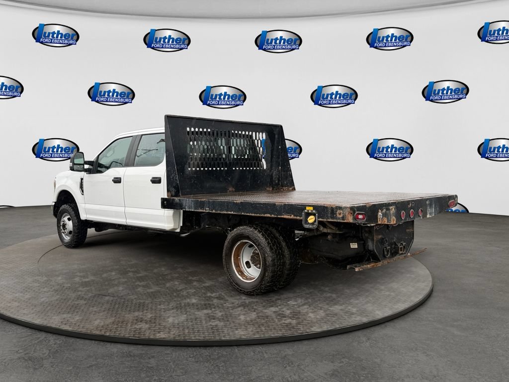 Used 2020 Ford F350 XL w/ Power Equipment Group AWD/4WD image 3