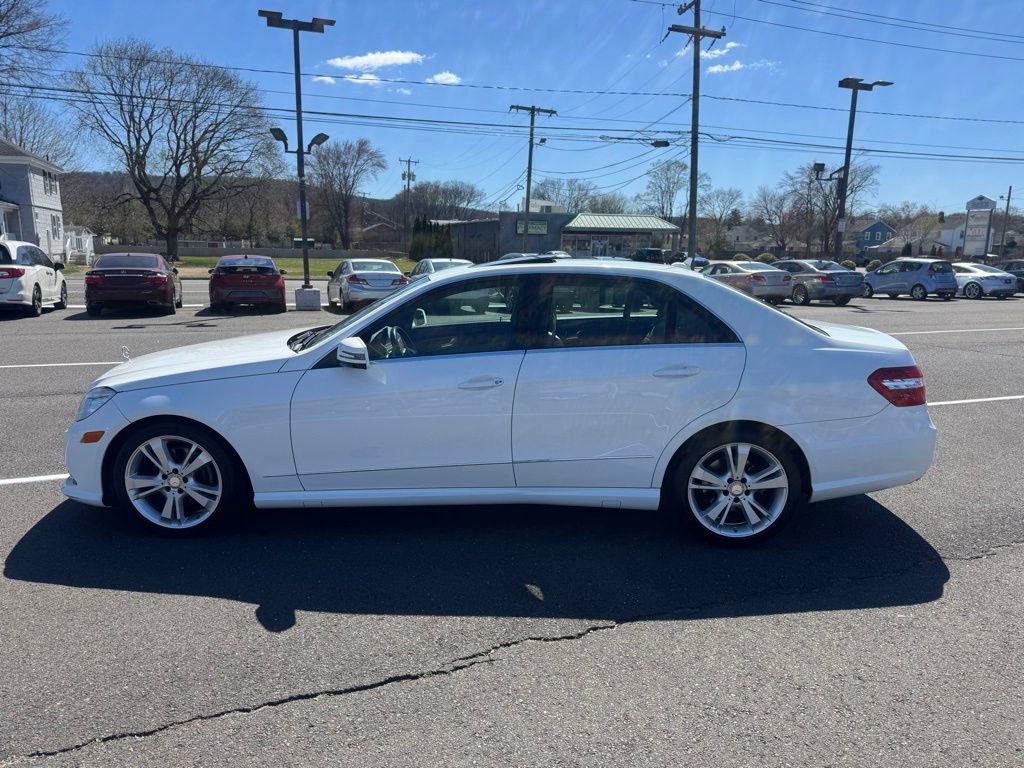 Used 2013 Mercedes-Benz E 350 Sedan image 9